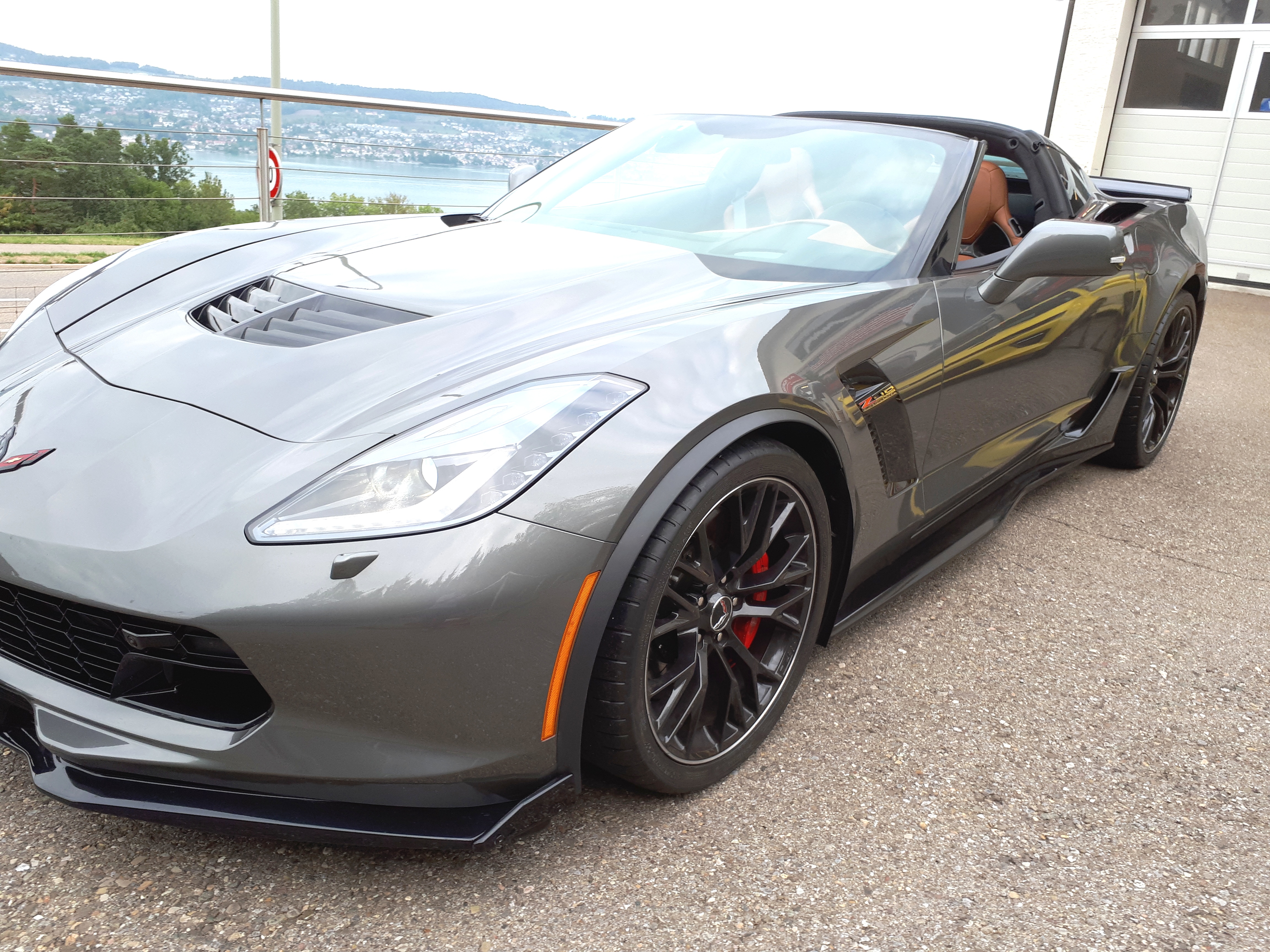 Z06