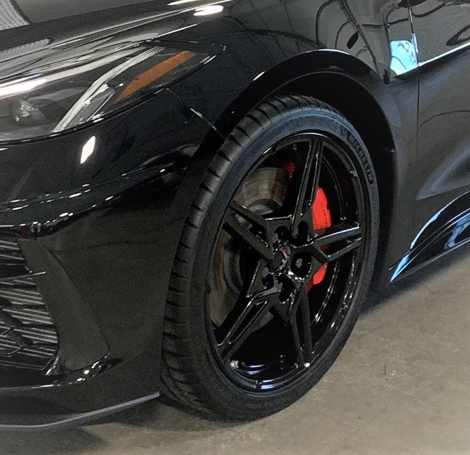 CorvetteblackexCanfrtwheelblack