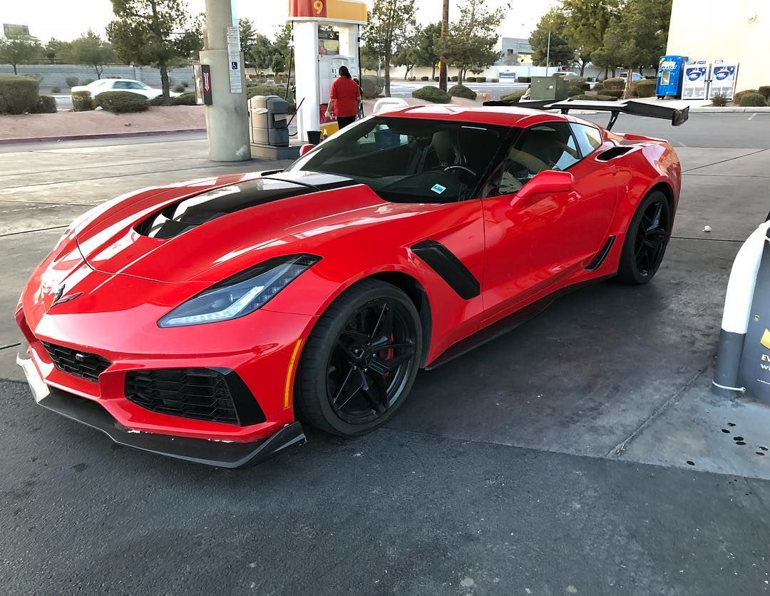 ZR1 19 Red Coupe frt side at gas station