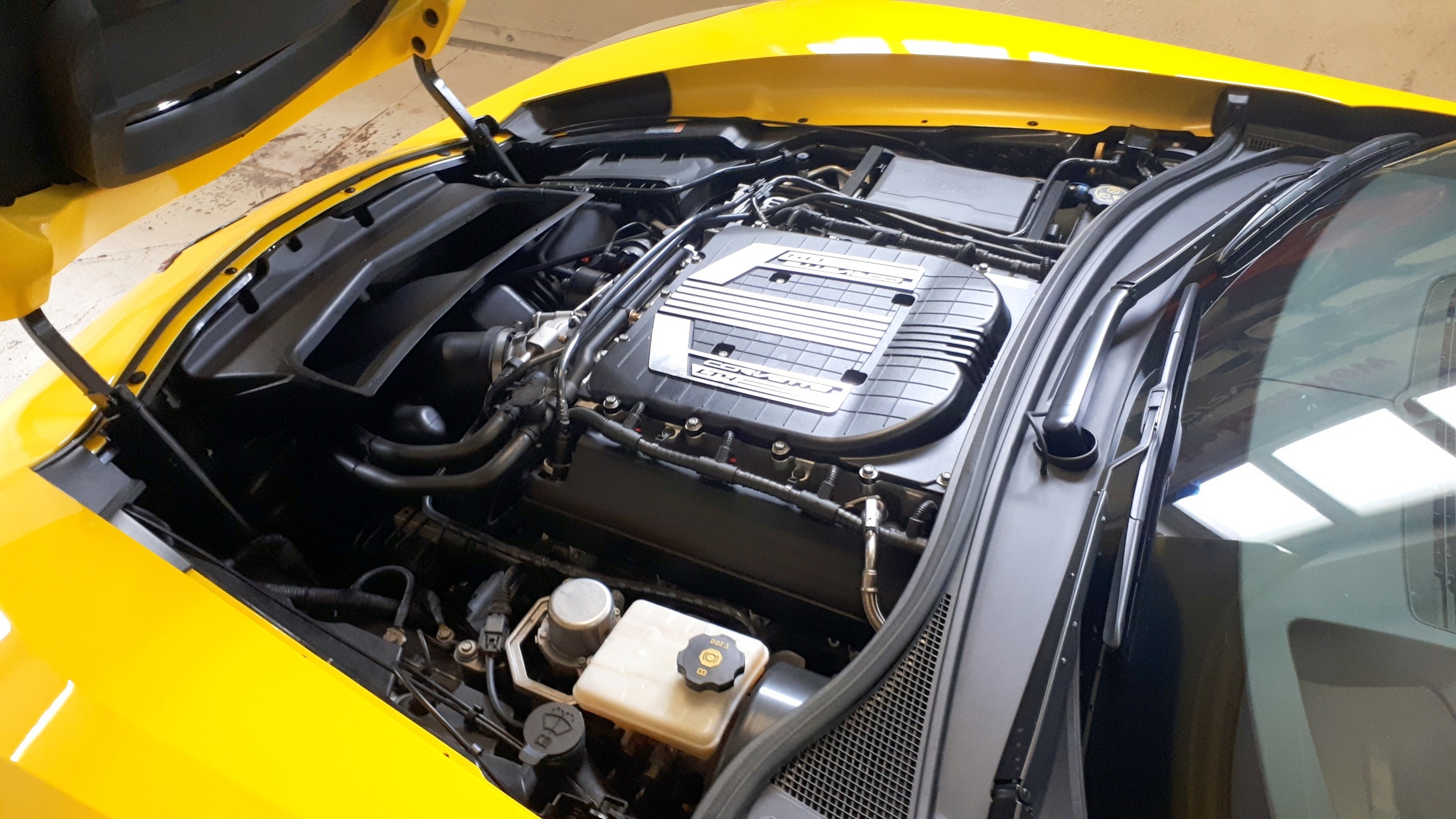 Z06   .engine room