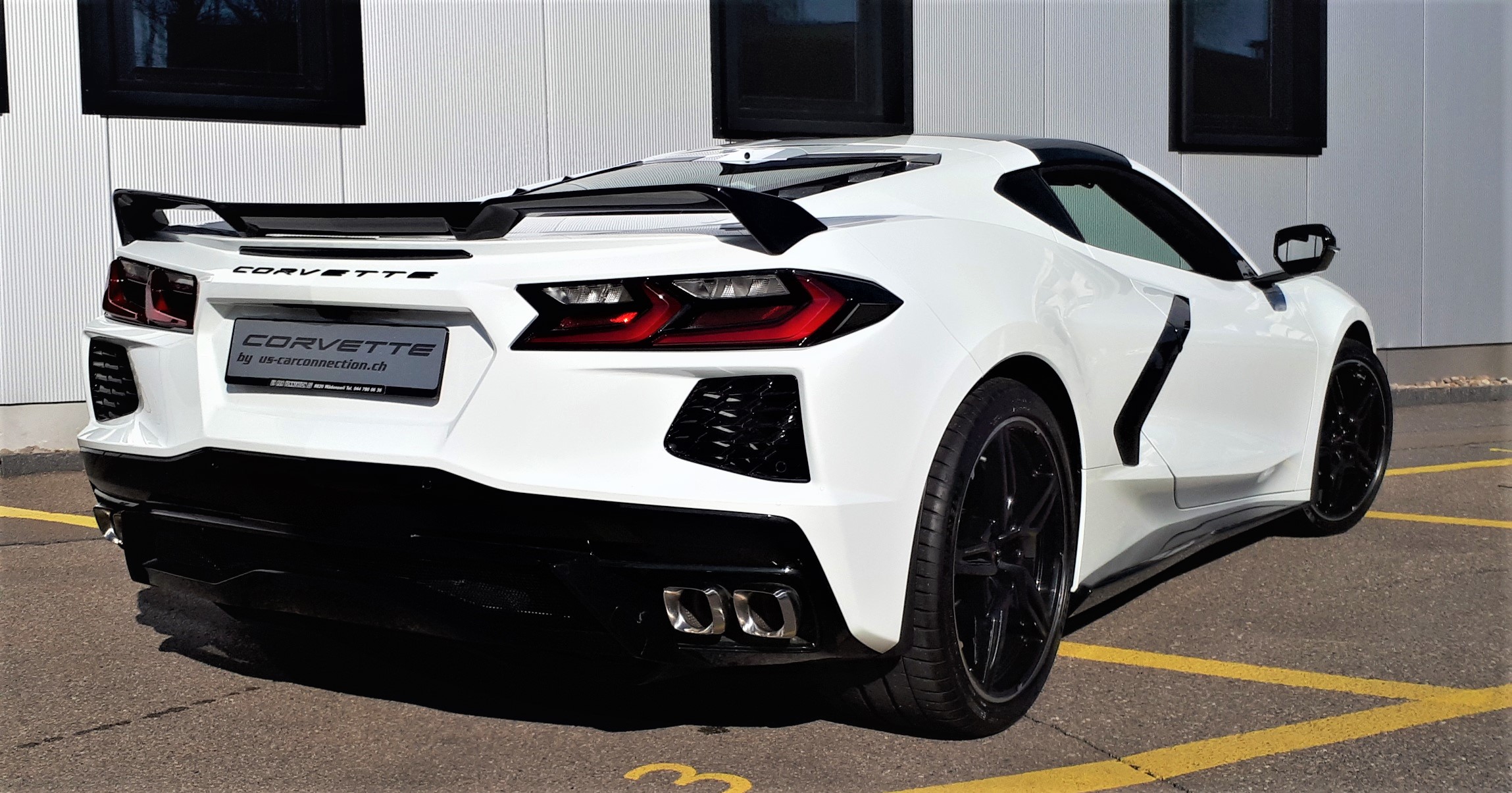 C8CpEUwhiterearsideAeroglasstarga2