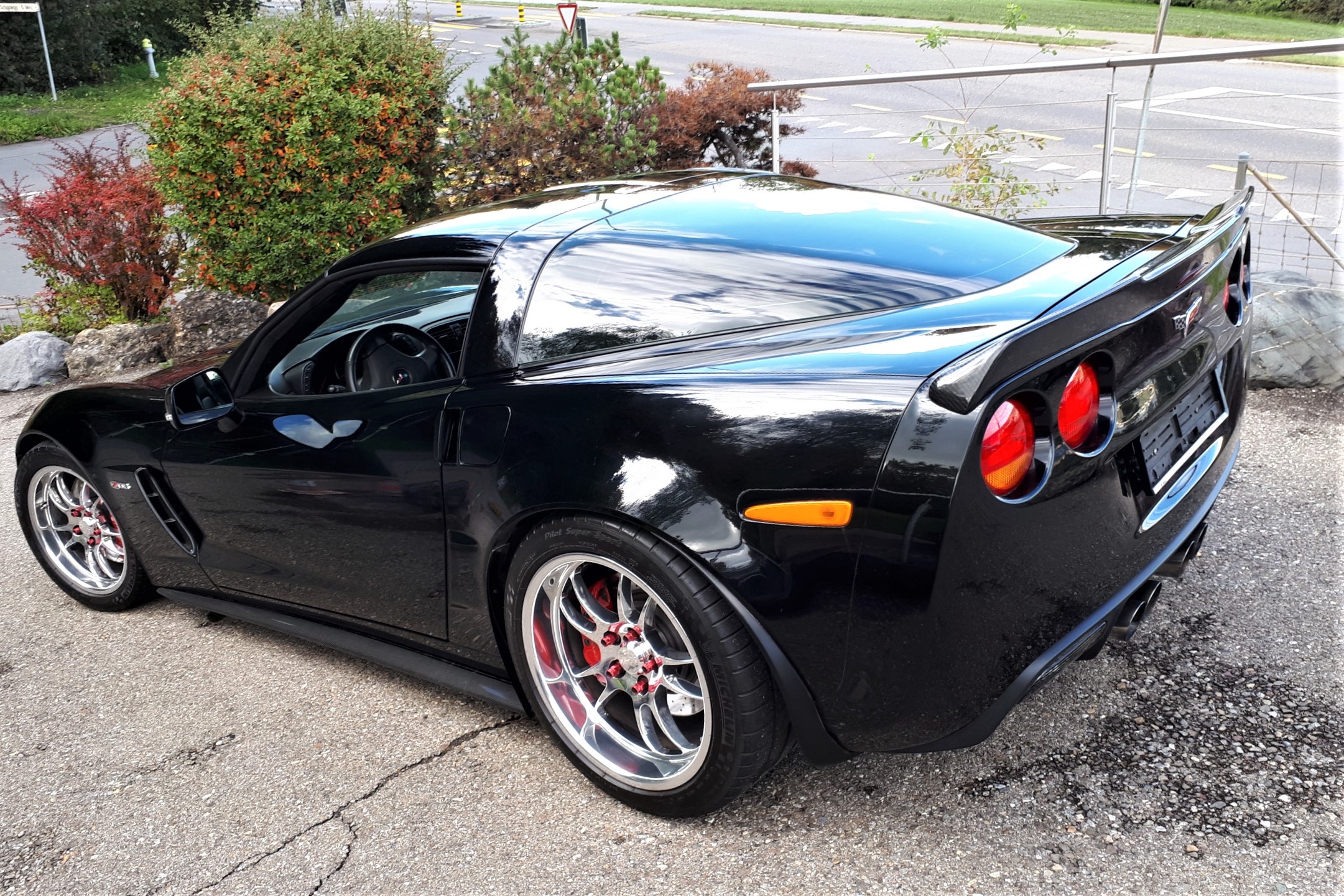 Z06